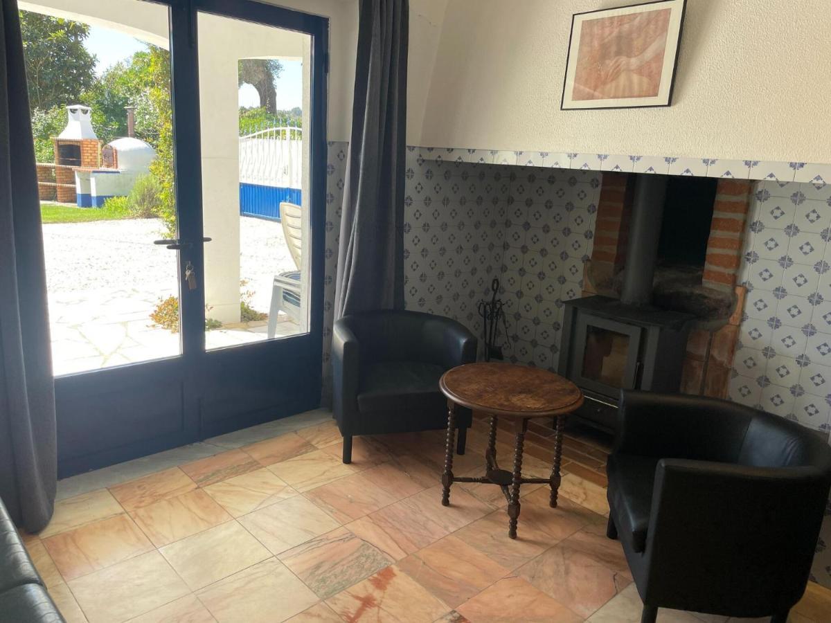 Inviting Holiday Home In Montemor O Novo With Pool Екстер'єр фото