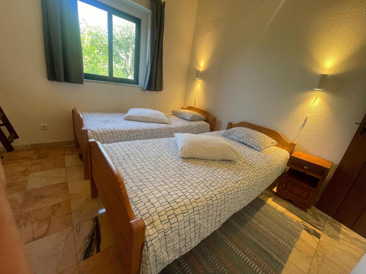 Inviting Holiday Home In Montemor O Novo With Pool Екстер'єр фото